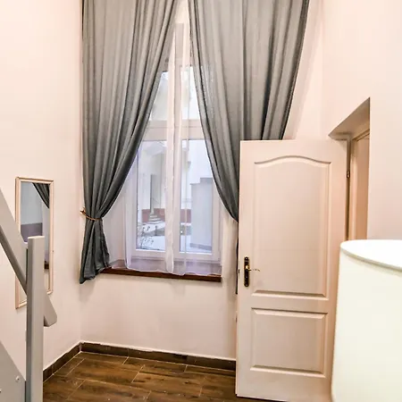 Acacia Downtown Apartament